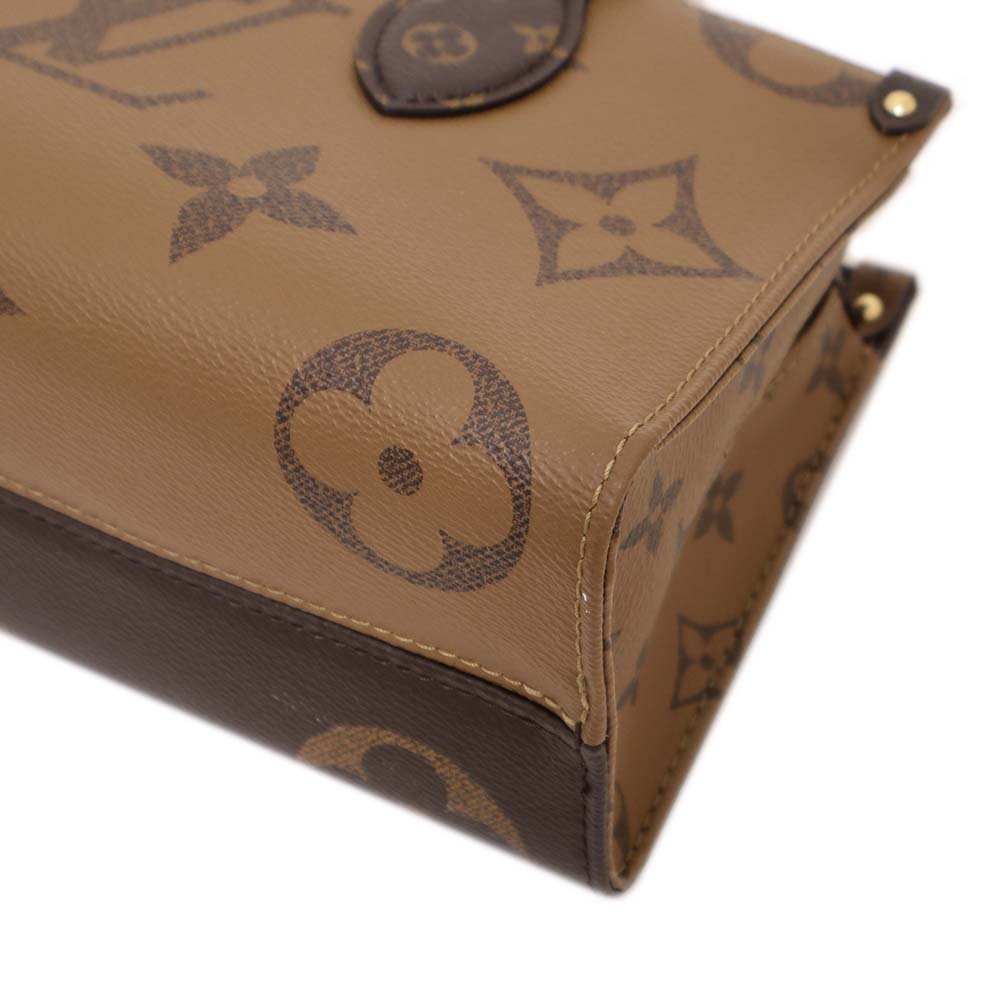 オンザゴー EW モノグラムジャイアント モノグラムリバース ブラウン ゴールド金具 M46653 2WAY ショルダーバッグ