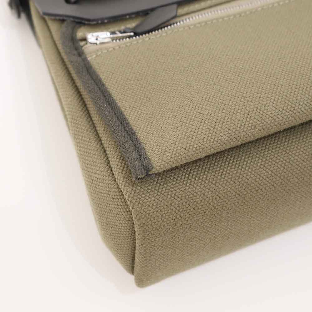 エールバッグ ジップ ミニ 20 ヴェールオリーブ/カーキ ヴァッシュハンター/トワルミリタリー シルバー金具 G刻印